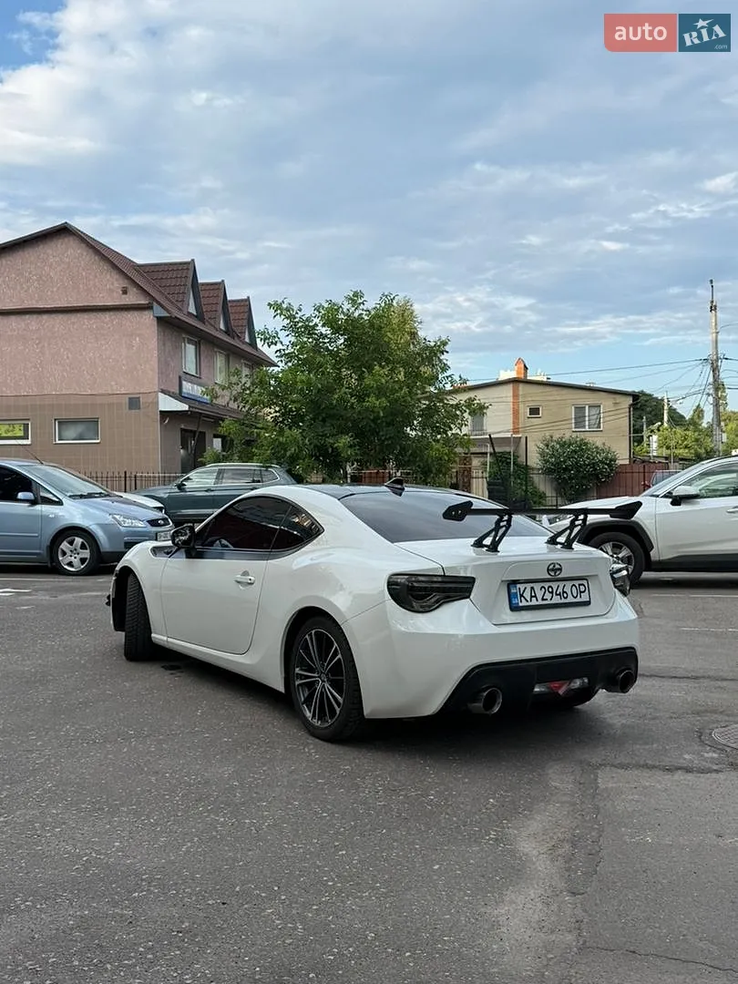 2015 Scion FR-S - мініатюра 5