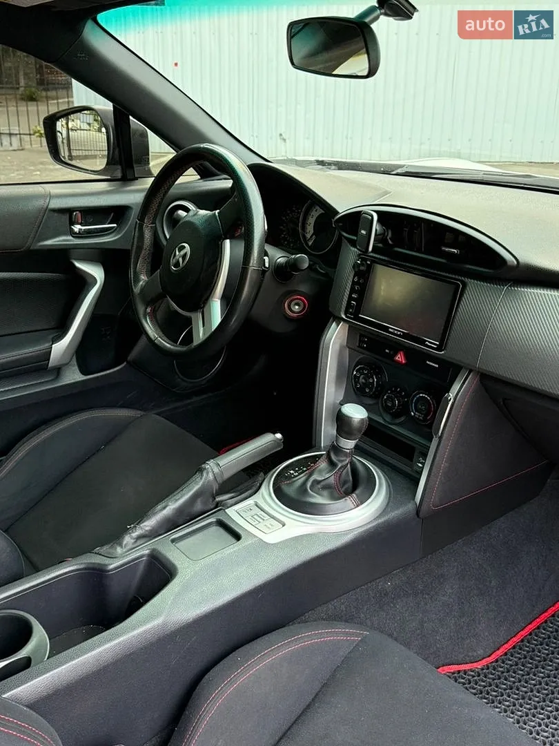 2015 Scion FR-S - мініатюра 8