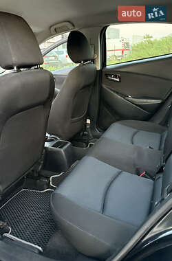 Седан Scion iA 2015 в 