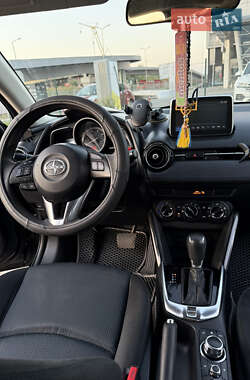 Седан Scion iA 2015 в 