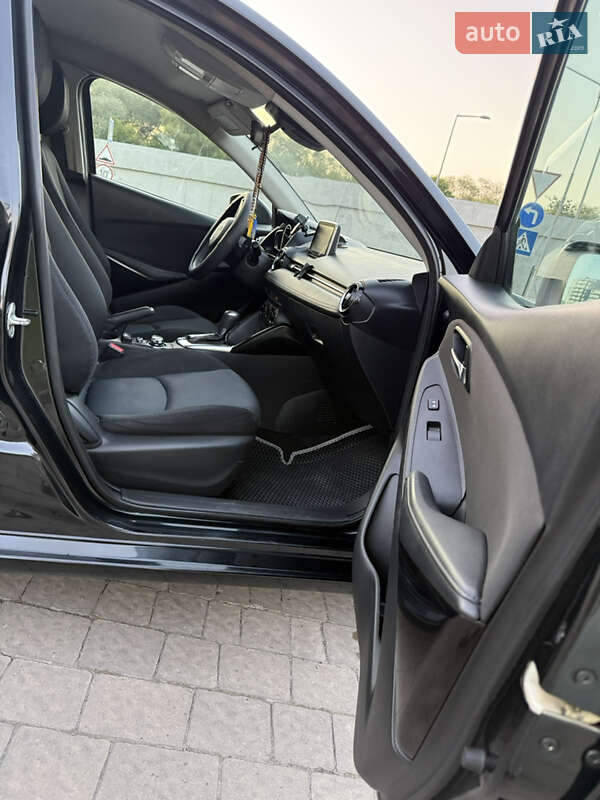 Седан Scion iA 2015 в Ивано-Франковске