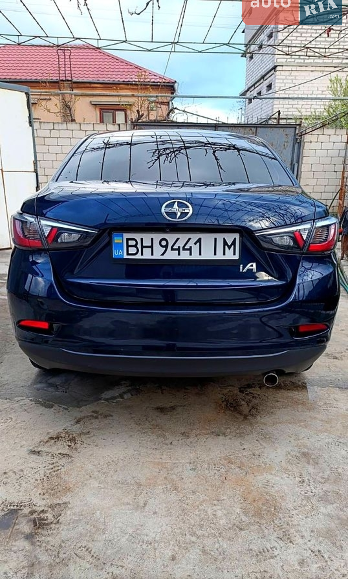 2016 Scion iA - мініатюра 11