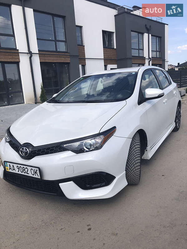 Хэтчбек Scion iM 2015 в Ивано-Франковске фото Хэтчбек Scion iM 2015 в Ивано-Франковске