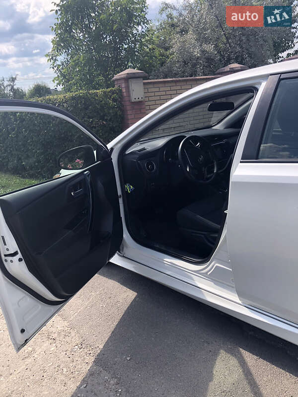 Хэтчбек Scion iM 2015 в Ивано-Франковске фото 8 Хэтчбек Scion iM 2015 в Ивано-Франковске