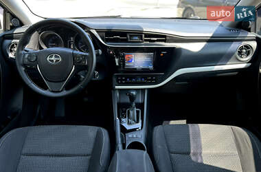 Хэтчбек Scion iM 2015 в 
