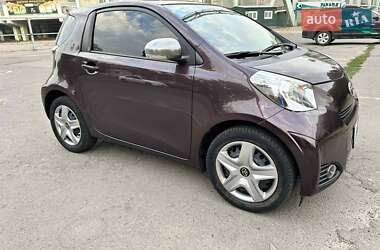 Хэтчбек Scion iQ 2013 в 
