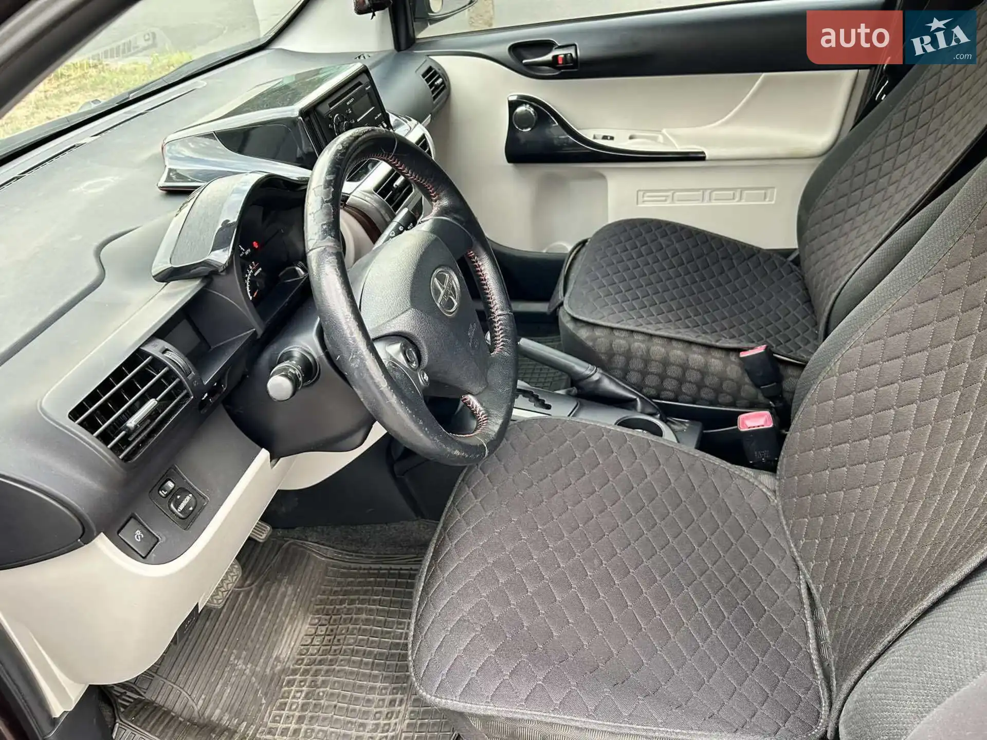 2013 Scion iQ - мініатюра 9