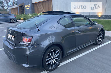 Купе Scion tC 2014 в Киеве