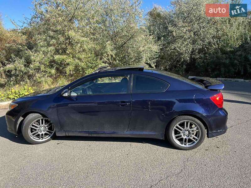 Купе Scion tC 2006 в Білгороді-Дністровському