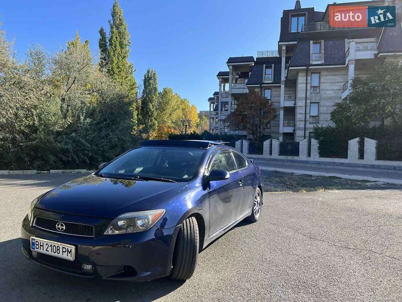 Купе Scion tC 2006 в Білгороді-Дністровському