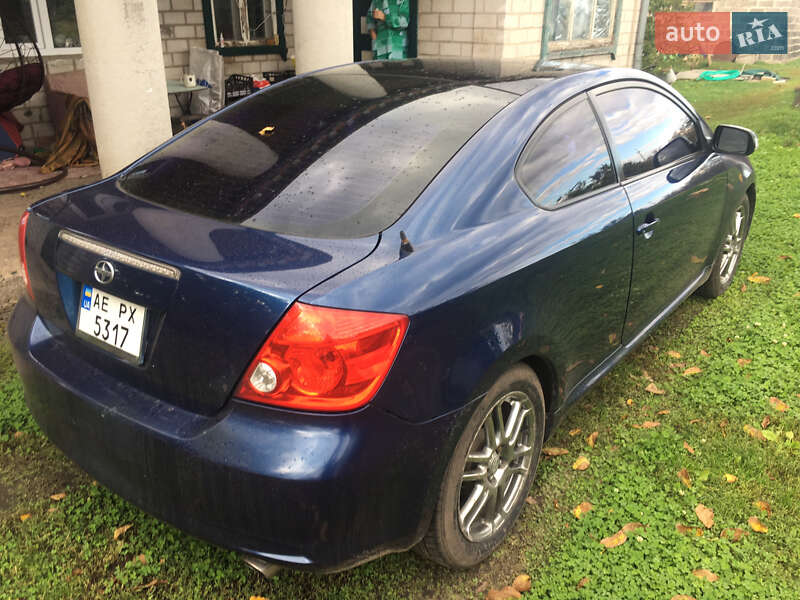 Купе Scion tC 2005 в Каменском