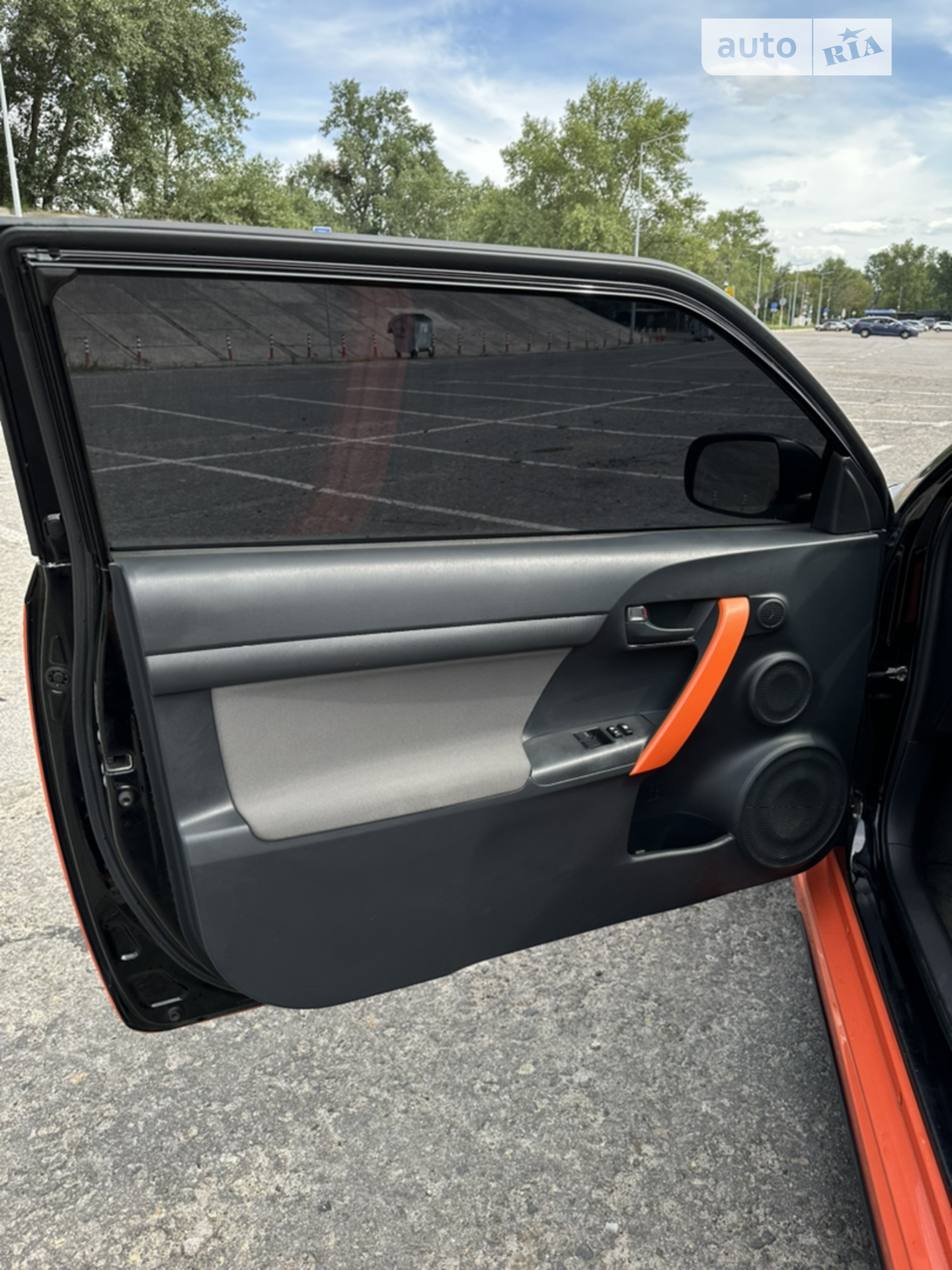 2014 Scion tC - мініатюра 12