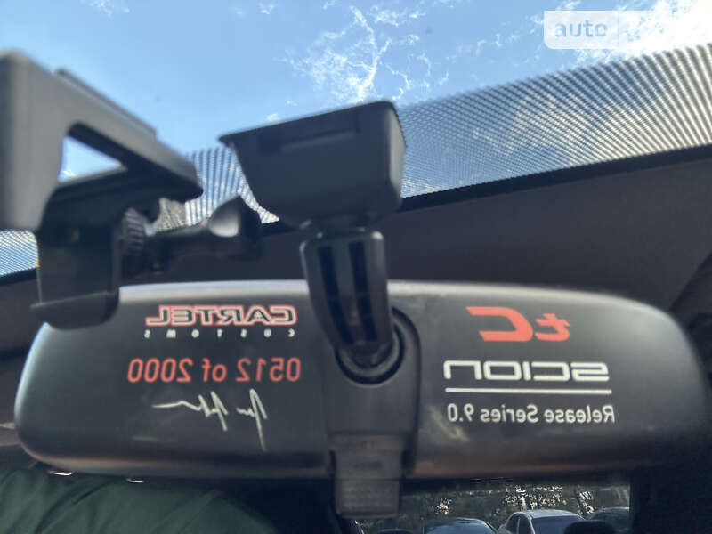 Купе Scion tC 2014 в Києві