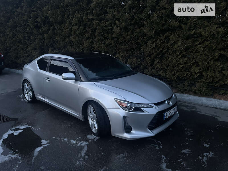 Купе Scion tC 2013 в Києві