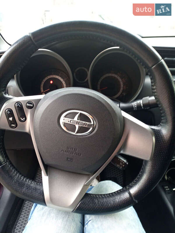 Купе Scion tC 2013 в Городище
