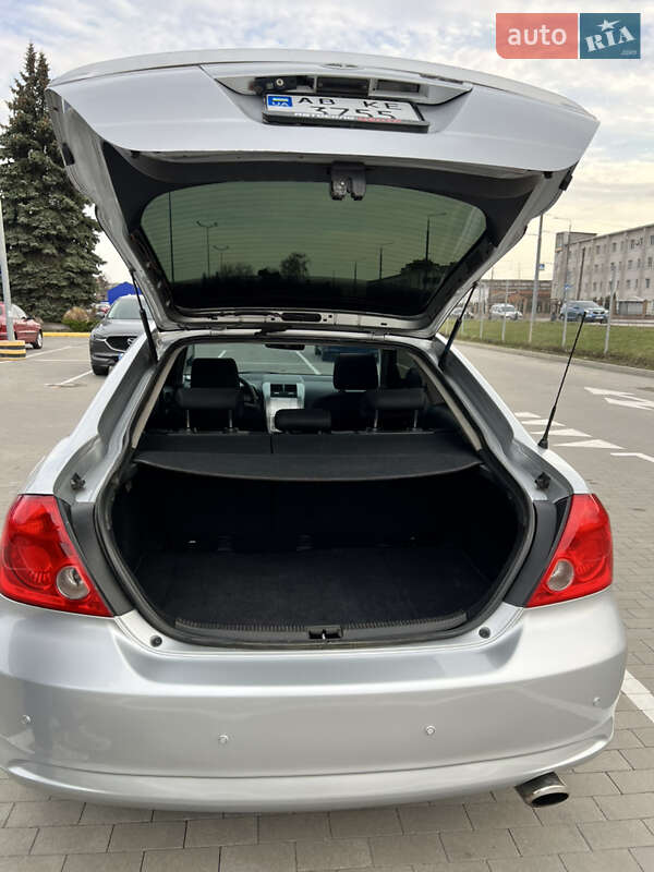 Купе Scion tC 2005 в Виннице