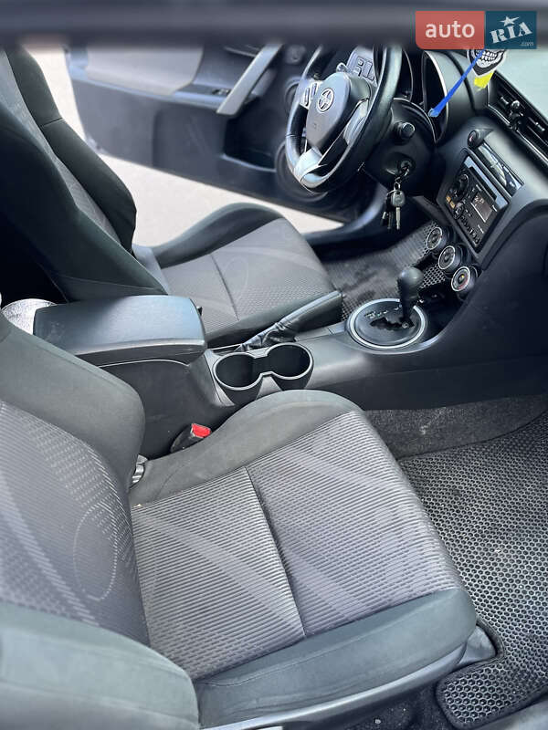 Купе Scion tC 2012 в Павлограде