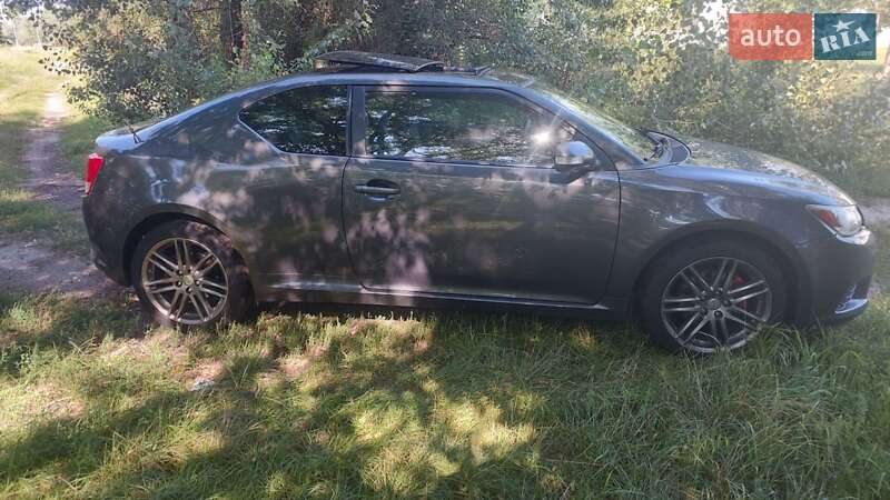 Купе Scion tC 2011 в Києві