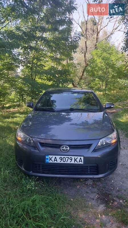 Купе Scion tC 2011 в Києві