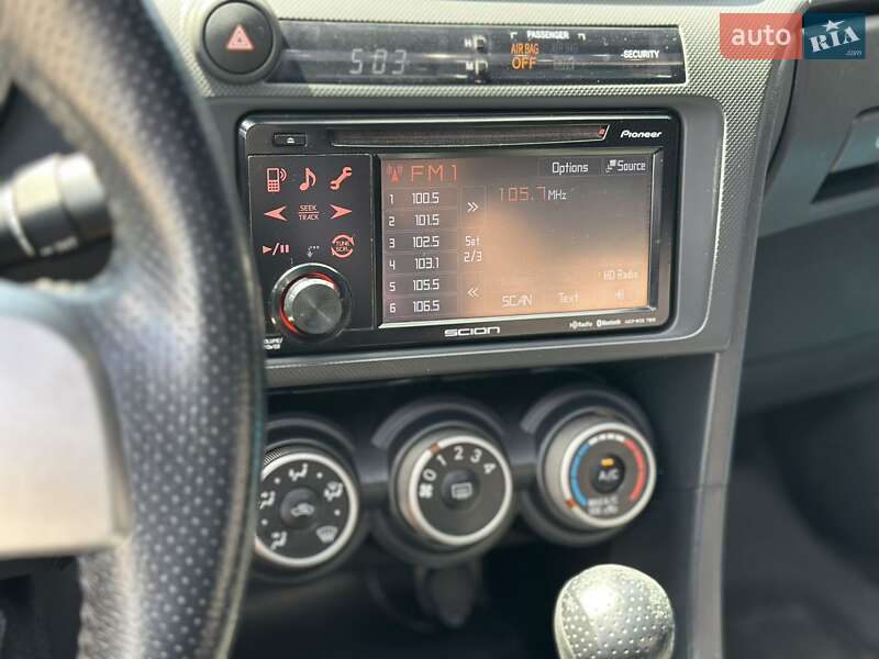 Купе Scion tC 2011 в Костополе