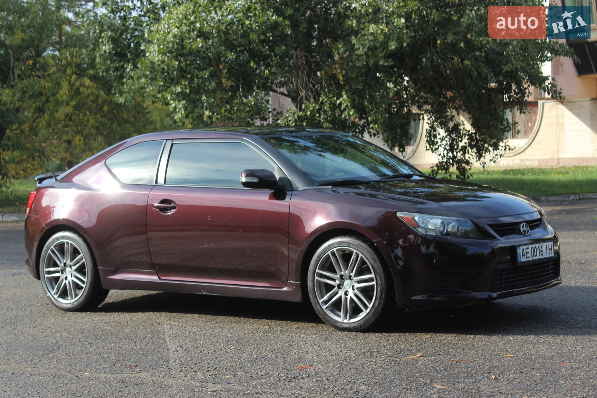 2012 Scion tC - мініатюра 4