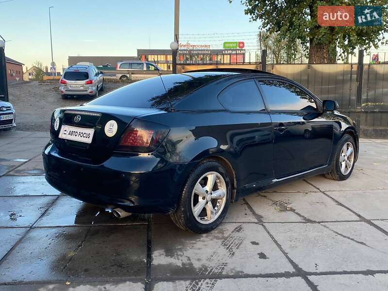 Купе Scion tC 2005 в Киеве