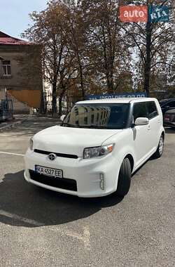 Микровэн Scion xB 2013 в 
