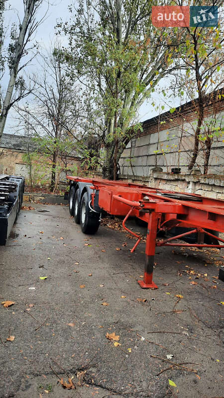 Контейнеровоз напівпричіп SDC SDC 1990 в Одесі фото Контейнеровоз напівпричіп SDC SDC 1990 в Одесі