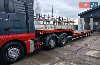 Платформа напівпричіп SDC Trailers Ltd 2006 в Житомирі