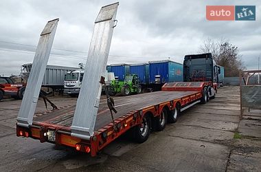Платформа полуприцеп SDC Trailers Ltd 2006 в Житомире