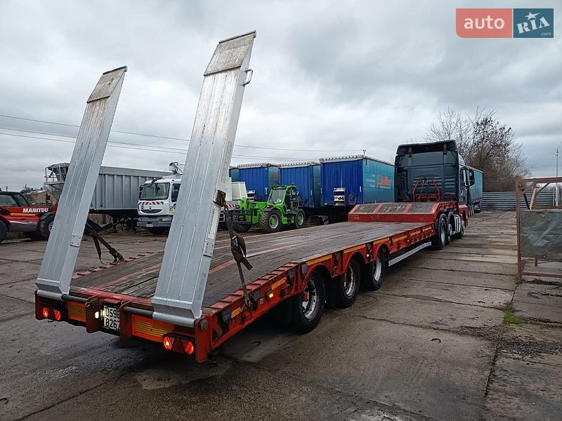 Платформа полуприцеп SDC Trailers Ltd 2006 в Житомире