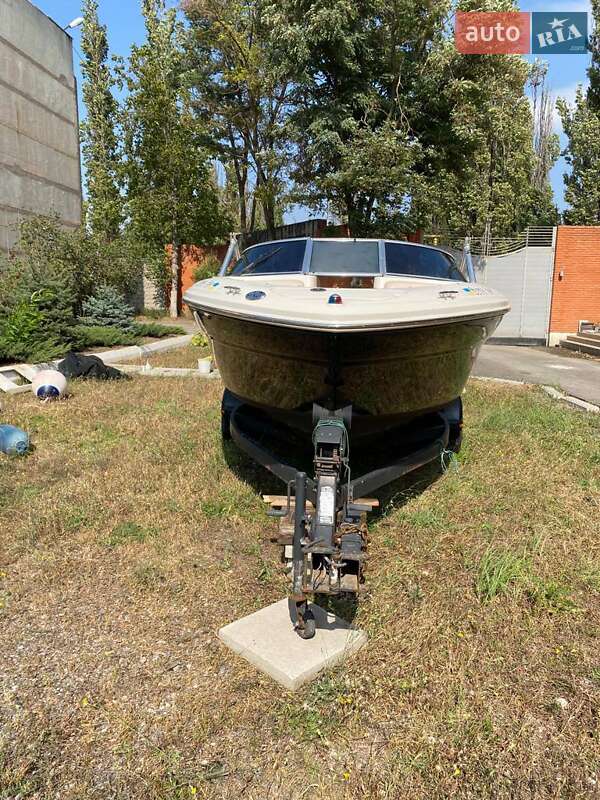 Катер Sea Ray 210 Select 2004 в Одессе