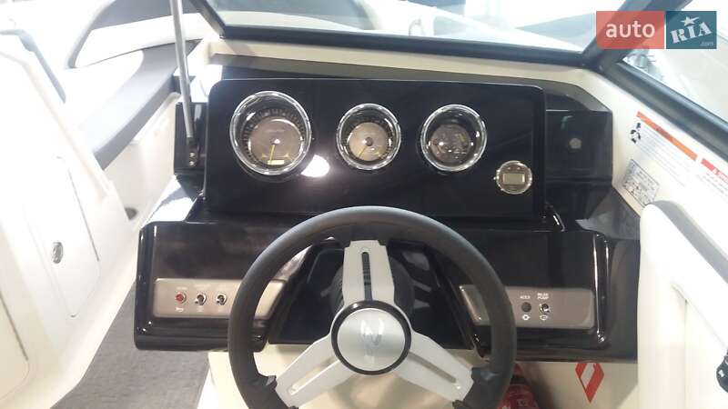 Катер Sea Ray SPX 210 OB 2022 в Киеве фото 3 Катер Sea Ray SPX 210 OB 2022 в Киеве