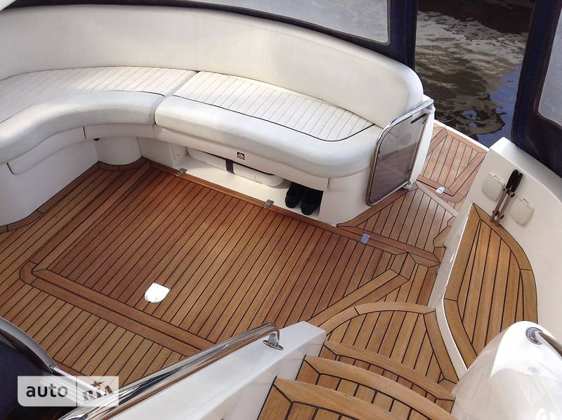 Моторна яхта SeaLine S37 2005 в Києві