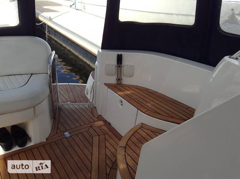 Моторна яхта SeaLine S37 2005 в Києві