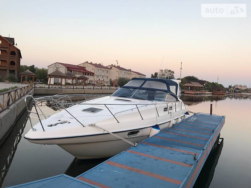 Моторная яхта SeaLine S37 2003 в Новой Каховке фото 9 Моторная яхта SeaLine S37 2003 в Новой Каховке