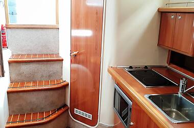 Моторная яхта SeaLine S37 2003 в 