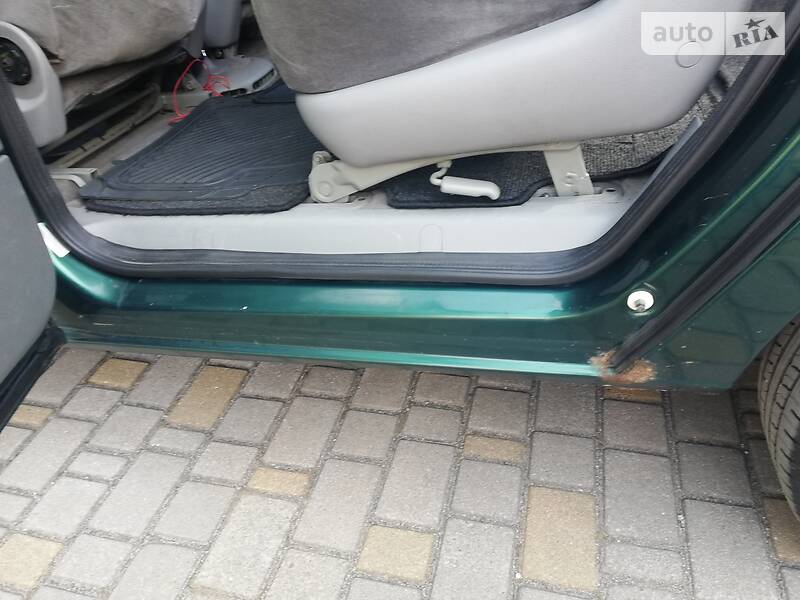 Минивэн SEAT Alhambra 1999 в Тячеве