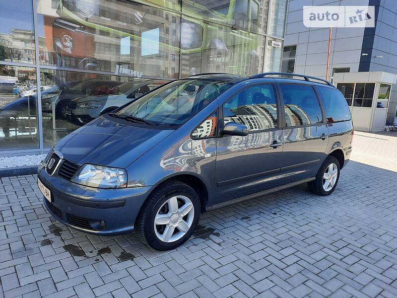 Минивэн SEAT Alhambra 2006 в Хмельницком