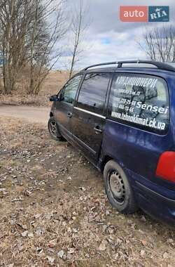 Минивэн SEAT Alhambra 2000 в Черкассах