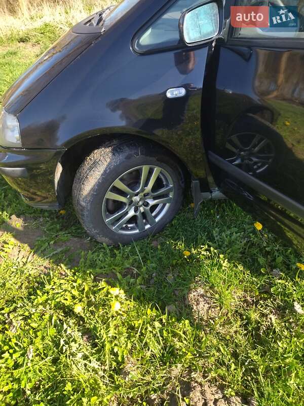 Минивэн SEAT Alhambra 2007 в Дубно