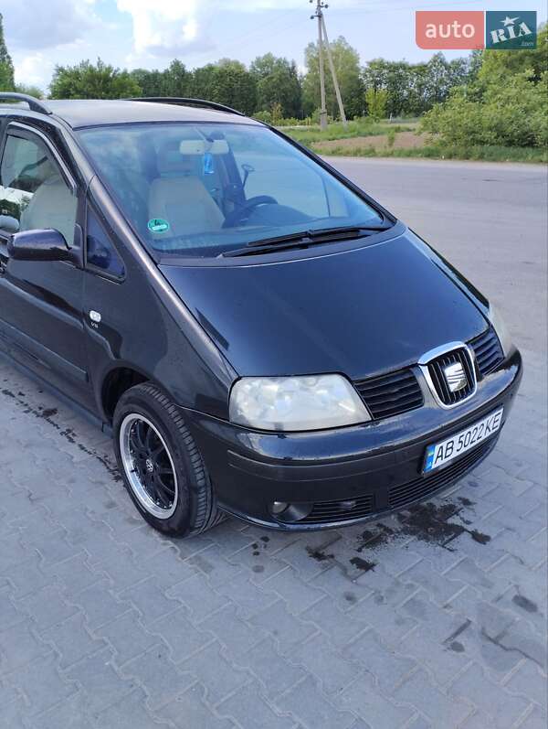 Минивэн SEAT Alhambra 2005 в Тыврове