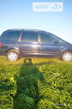 Минивэн SEAT Alhambra 2003 в Одессе