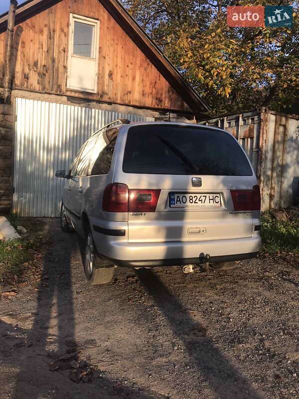 Минивэн SEAT Alhambra 2001 в Ужгороде