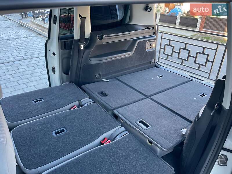 Минивэн SEAT Alhambra 2014 в Ивано-Франковске