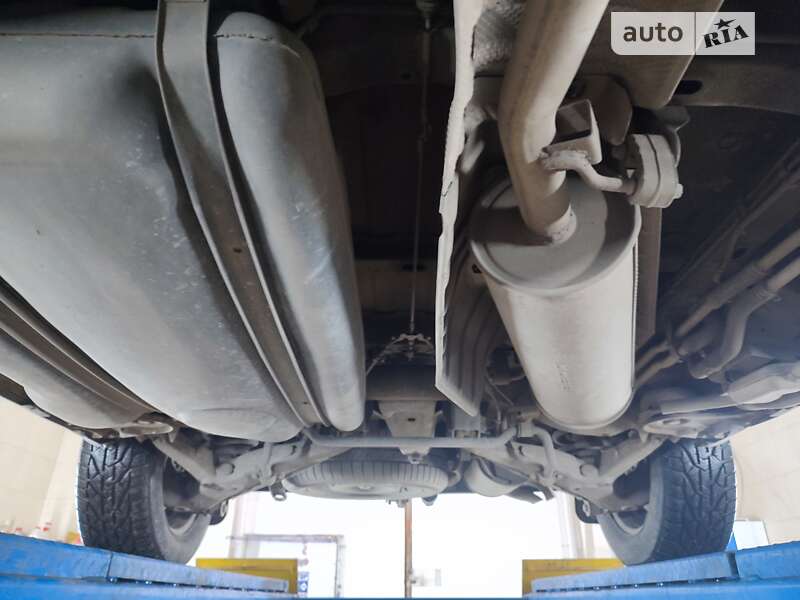 Мінівен SEAT Alhambra 2009 в Чернівцях