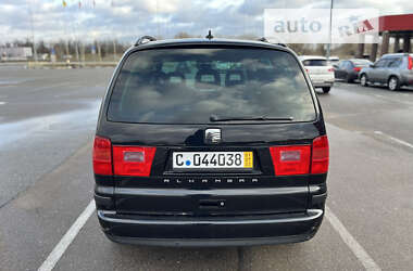 Минивэн SEAT Alhambra 2007 в Киеве