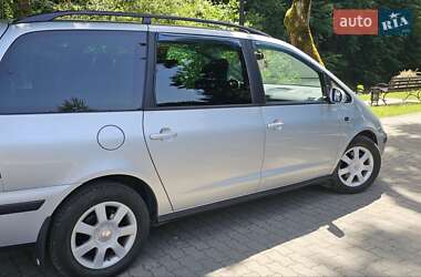 Минивэн SEAT Alhambra 2009 в 