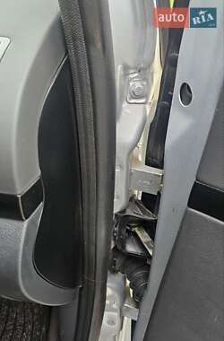 Минивэн SEAT Alhambra 2009 в 
