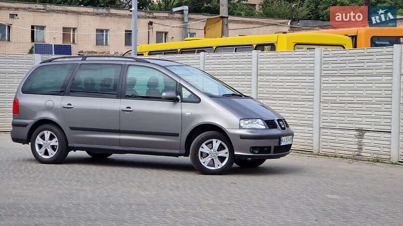 Мінівен SEAT Alhambra 2008 в Одесі